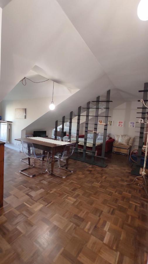 Appartamento Nel Cuore Di Torino Centro Luaran gambar