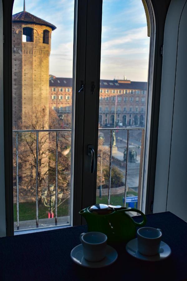 Appartamento Nel Cuore Di Torino Centro Luaran gambar